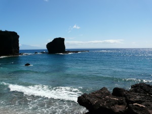 Puu Pehe (Sweetheart Rock) | Lanai